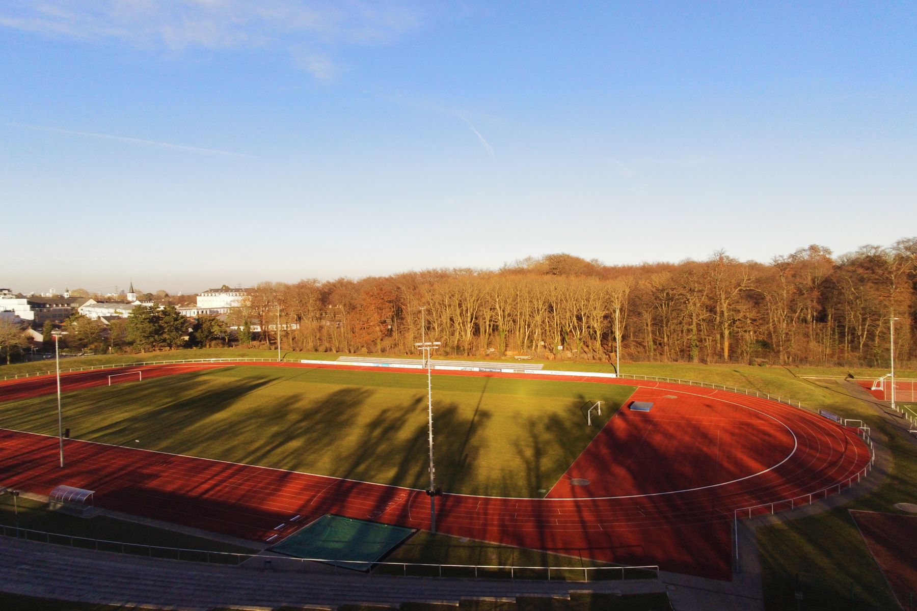 Schlossparkstadion